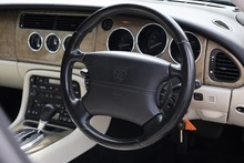 Jaguar XK8 4.2 V8 Coupe + Final Facelift + Rare Specification - Thumb 22
