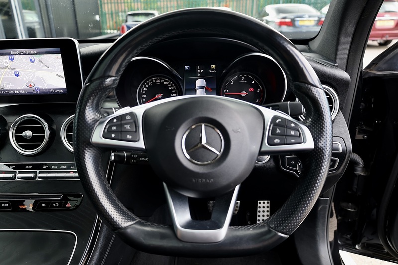 Mercedes-Benz GLC 250d AMG Line Premium 1 Former Keeper + FMBSH + Pano Roof + 360 Cameras Image 22