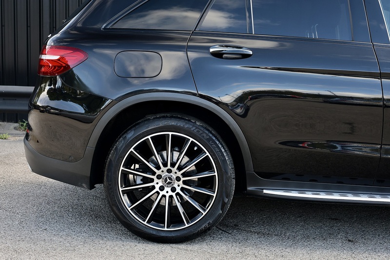 Mercedes-Benz GLC 250d AMG Line Premium 1 Former Keeper + FMBSH + Pano Roof + 360 Cameras Image 25