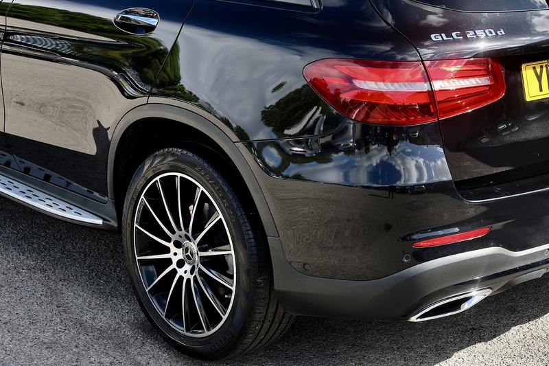 Mercedes-Benz GLC 250d AMG Line Premium 1 Former Keeper + FMBSH + Pano Roof + 360 Cameras Image 38
