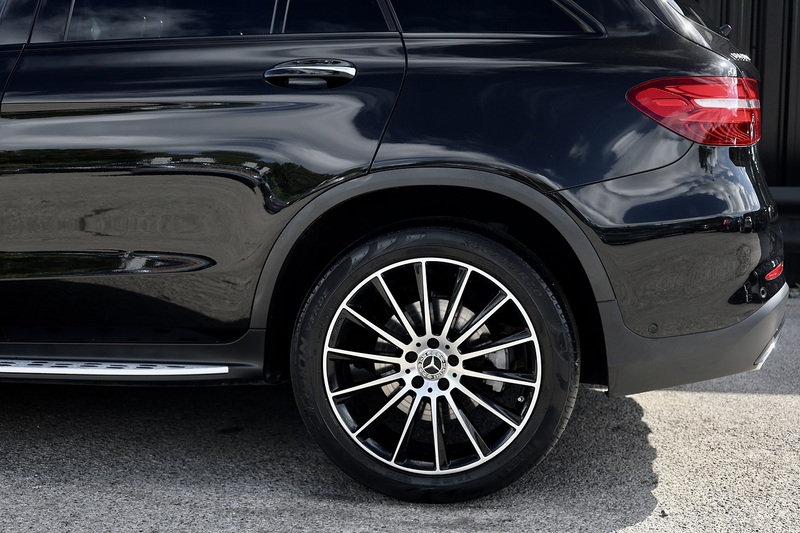 Mercedes-Benz GLC 250d AMG Line Premium 1 Former Keeper + FMBSH + Pano Roof + 360 Cameras Image 37