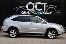 Lexus RX 400h Executive Limited Edition 2 Former Keepers + 16 Lexus Main Dealer Services + Sunroof + Rear Screens - Thumb 5