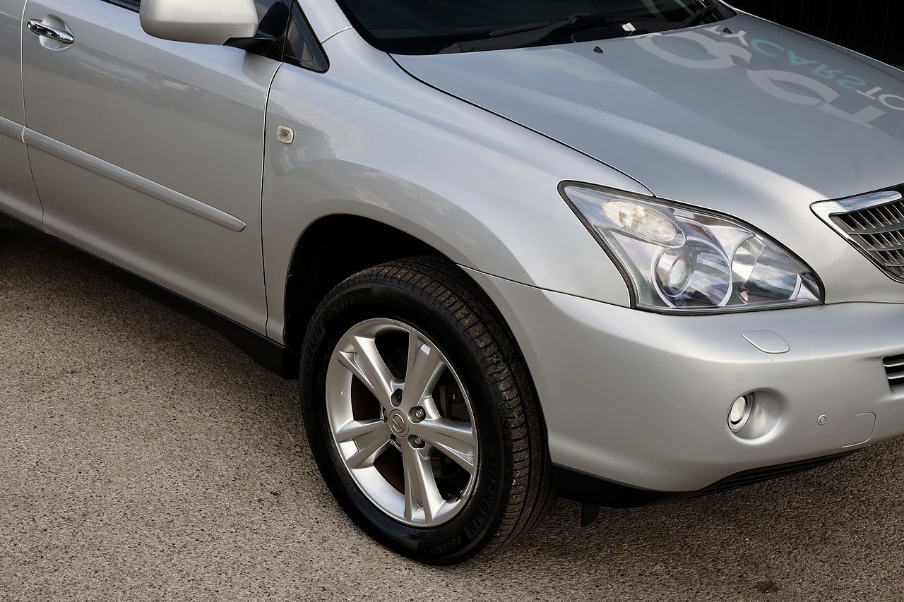 Lexus RX 400h Executive Limited Edition 2 Former Keepers + 16 Lexus Main Dealer Services + Sunroof + Rear Screens - Large 21