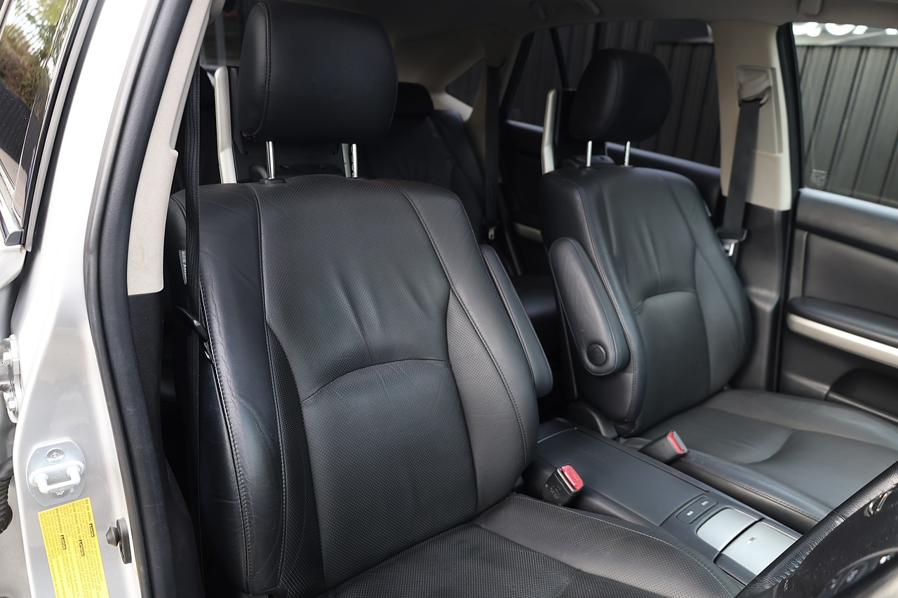 Lexus RX 400h Executive Limited Edition 2 Former Keepers + 16 Lexus Main Dealer Services + Sunroof + Rear Screens - Large 12