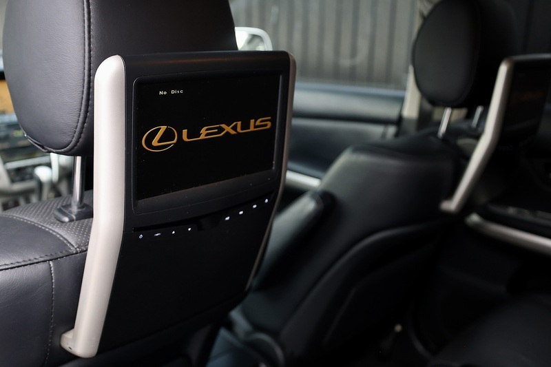 Lexus RX 400h Executive Limited Edition 2 Former Keepers + 16 Lexus Main Dealer Services + Sunroof + Rear Screens Image 36