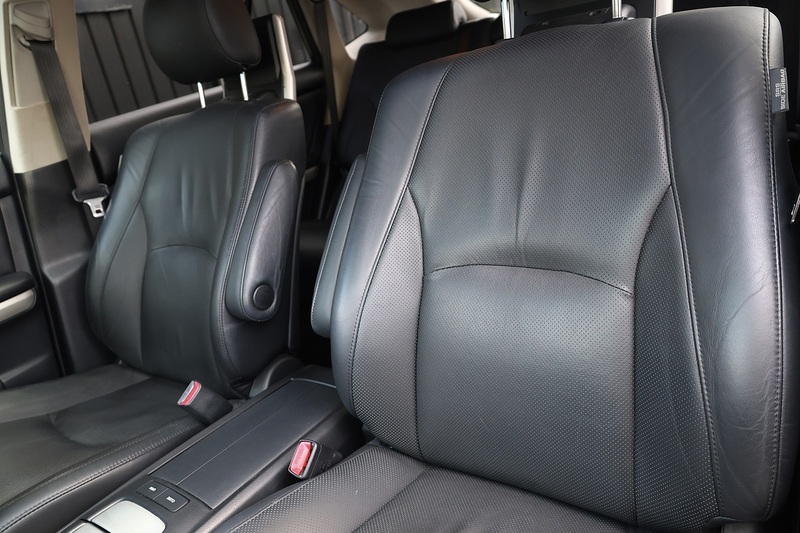 Lexus RX 400h Executive Limited Edition 2 Former Keepers + 16 Lexus Main Dealer Services + Sunroof + Rear Screens Image 38