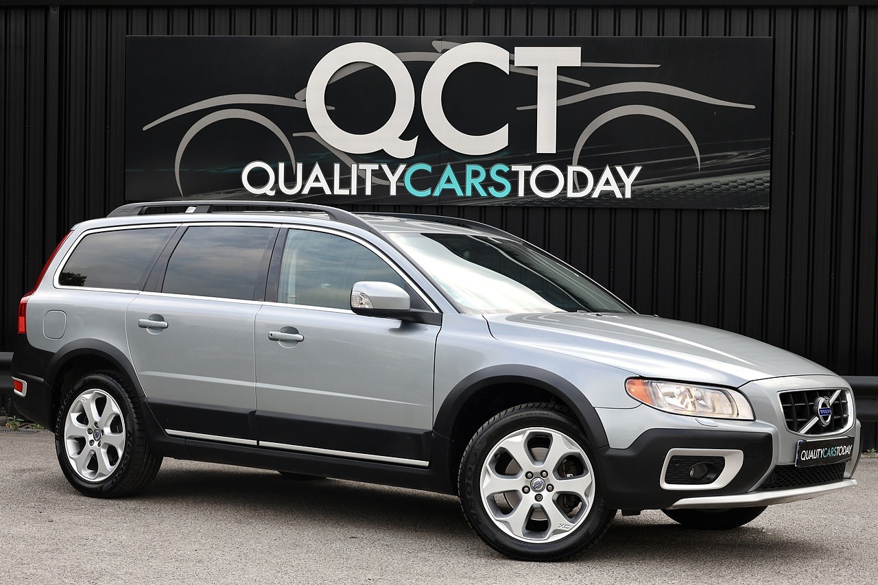 Volvo XC70 D5 SE Premium 2 Former Keepers + 15 Services inc.Timing Belt - Large 0