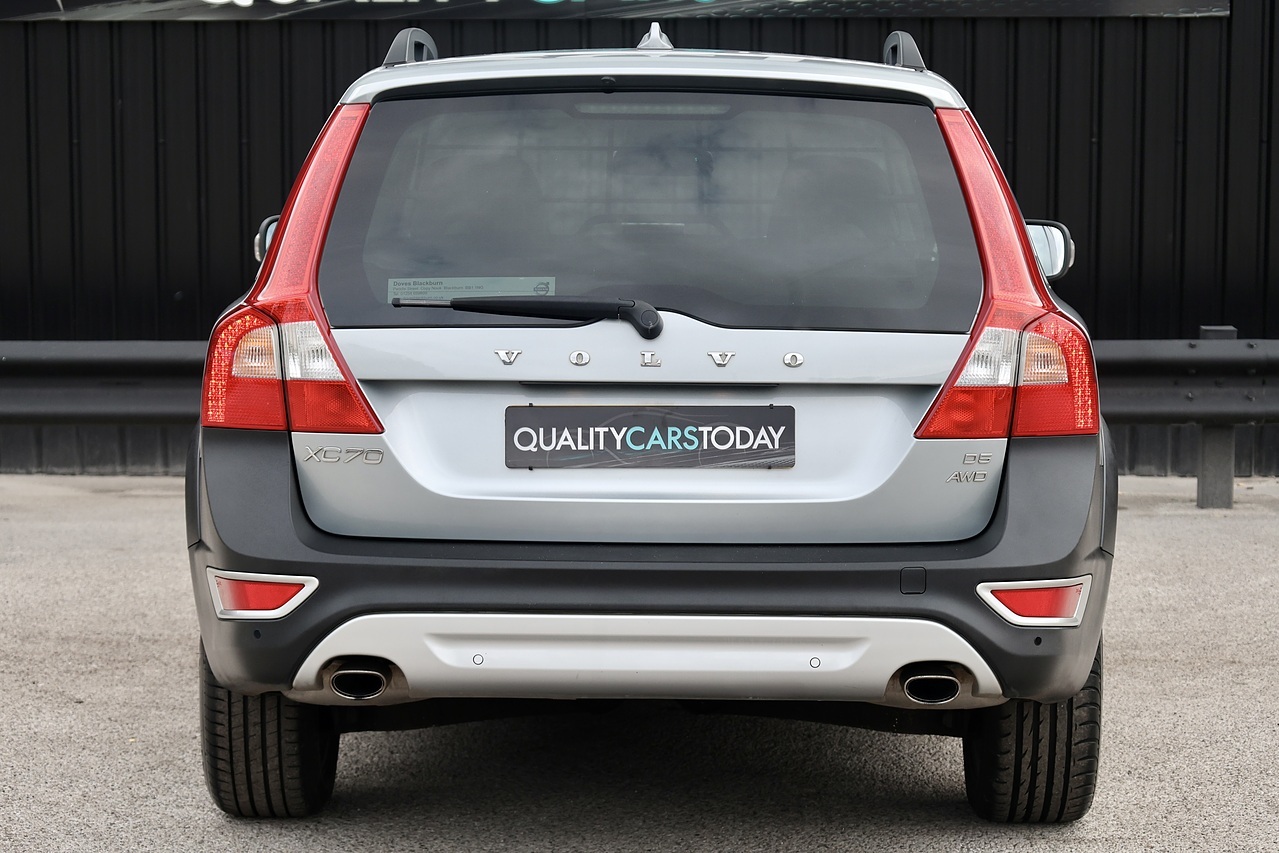 Volvo XC70 D5 SE Premium 2 Former Keepers + 15 Services inc.Timing Belt - Large 4