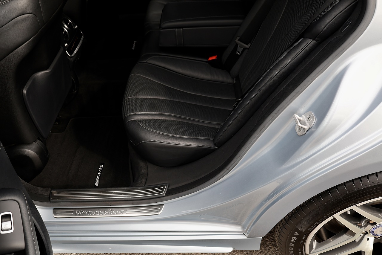 Mercedes-Benz S500 L AMG Line 1 Former Keeper + Outstanding Condition - Large 24