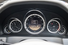 Mercedes-Benz E350 CDI Coupe SE 1 Former Keeper + 14 Mercedes Main Dealer Services - Thumb 25
