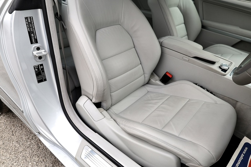 Mercedes-Benz E350 CDI Coupe SE 1 Former Keeper + 14 Mercedes Main Dealer Services Image 23