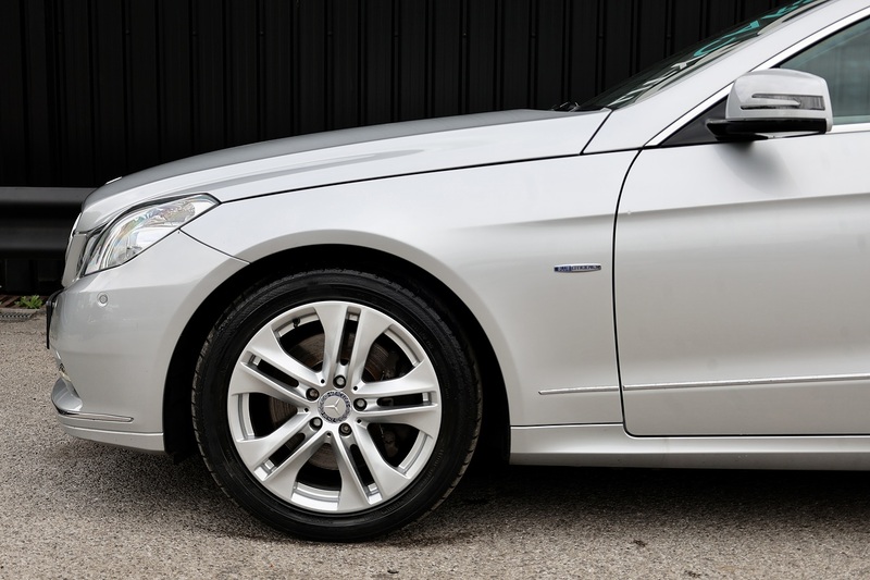 Mercedes-Benz E350 CDI Coupe SE 1 Former Keeper + 14 Mercedes Main Dealer Services Image 35
