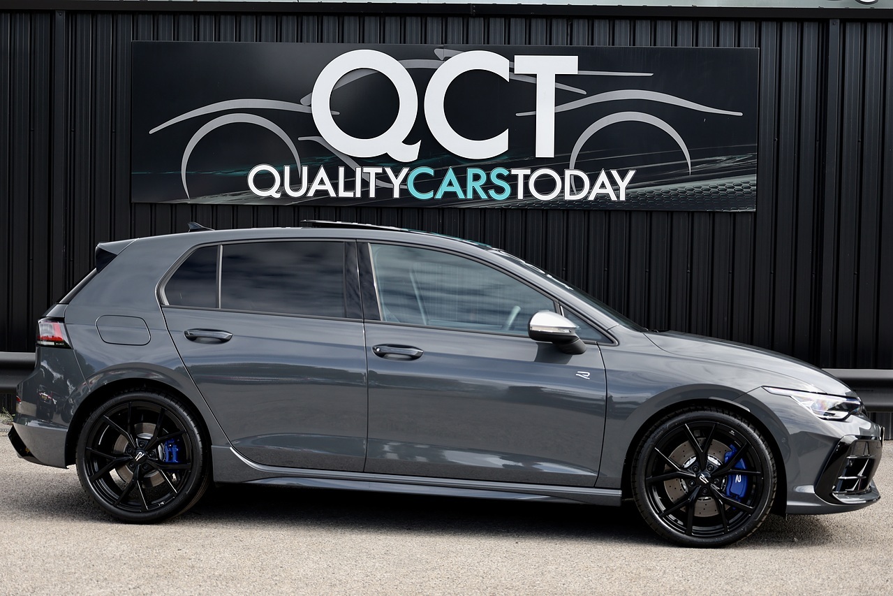 Volkswagen Golf R 255 miles from new + Pano Roof + VAT Qualifying - Large 5