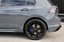 Volkswagen Golf R 255 miles from new + Pano Roof + VAT Qualifying - Thumb 32