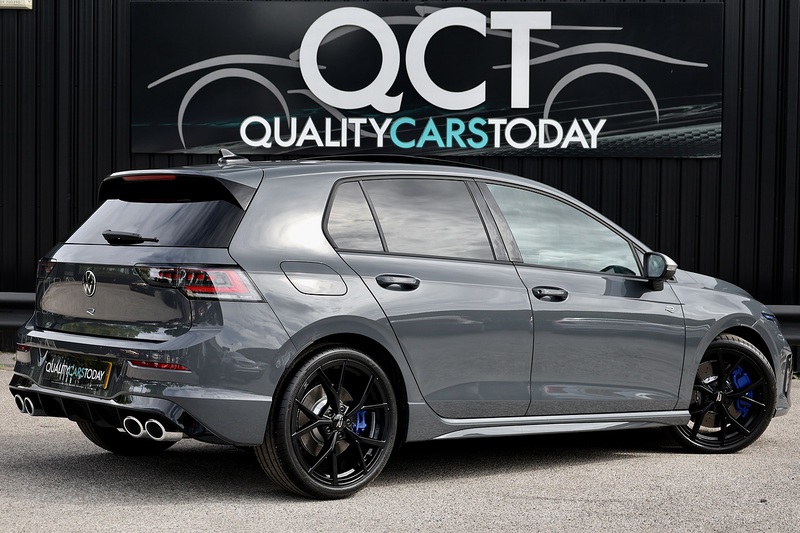 Volkswagen Golf R 255 miles from new + Pano Roof + VAT Qualifying Image 10