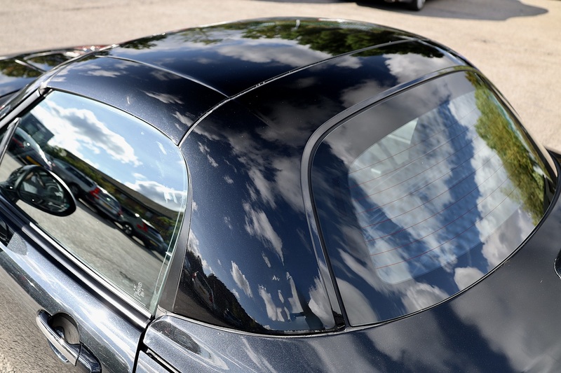 Mazda MX-5 Roadster Just 24k Miles + Folding Hardtop Image 15