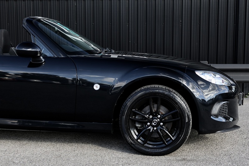 Mazda MX-5 Roadster Just 24k Miles + Folding Hardtop Image 25