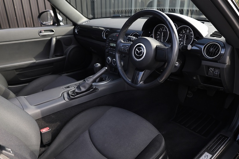 Mazda MX-5 Roadster Just 24k Miles + Folding Hardtop Image 6