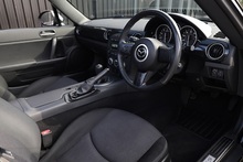Mazda MX-5 Roadster Just 24k Miles + Folding Hardtop - Thumb 6