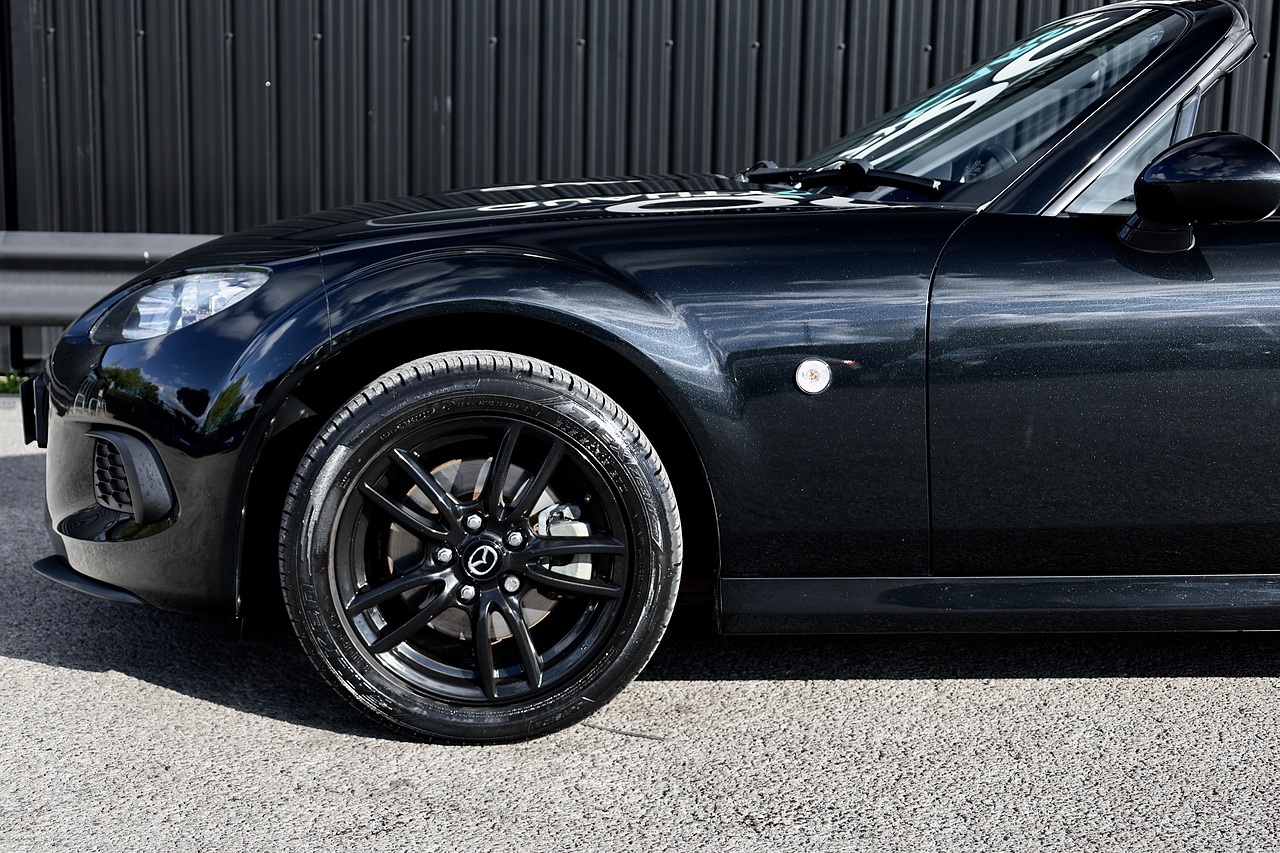 Mazda MX-5 Roadster Just 24k Miles + Folding Hardtop - Large 29