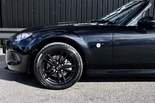 Mazda MX-5 Roadster Just 24k Miles + Folding Hardtop - Thumb 29