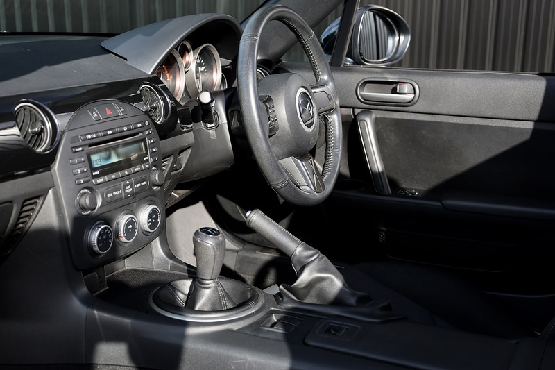 Mazda MX-5 Roadster Just 24k Miles + Folding Hardtop Image 10