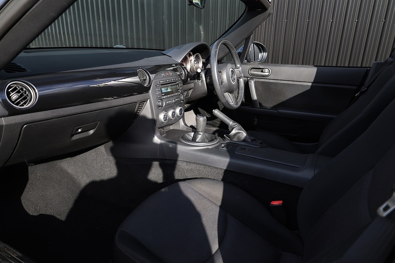 Mazda MX-5 Roadster Just 24k Miles + Folding Hardtop Image 2