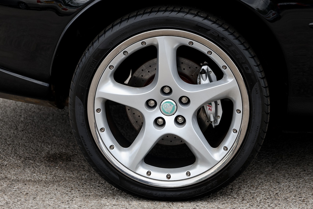 Jaguar XK8 Convertible XK8 Convertible 4.2 2dr Convertible Automatic Petrol - Large 34