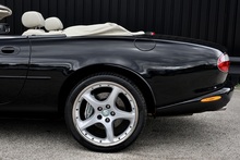 Jaguar XK8 Convertible XK8 Convertible 4.2 2dr Convertible Automatic Petrol - Thumb 29