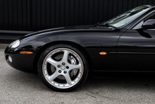 Jaguar XK8 Convertible XK8 Convertible 4.2 2dr Convertible Automatic Petrol - Thumb 28