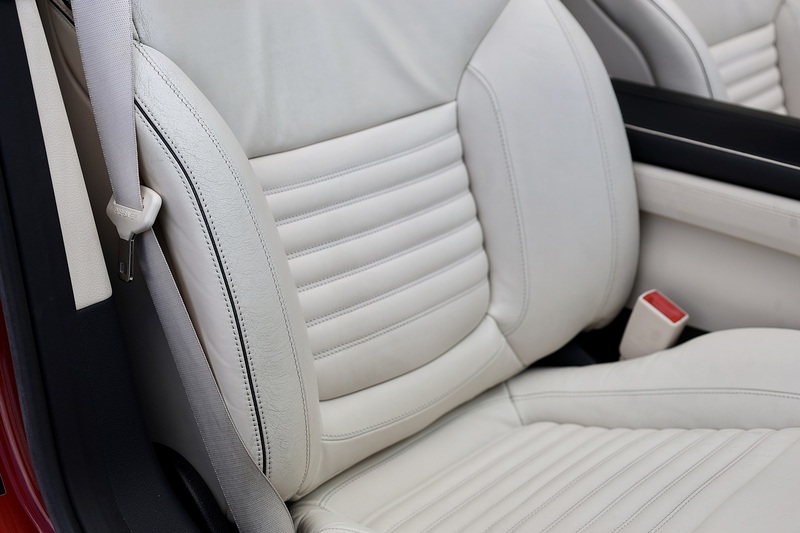 Mercedes-Benz SL 400 AMG Sport 2 Former Keepers + 11 Mercedes Main Dealer Services Image 25
