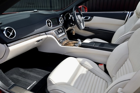 2 Former Keepers + 11 Mercedes Main Dealer Services