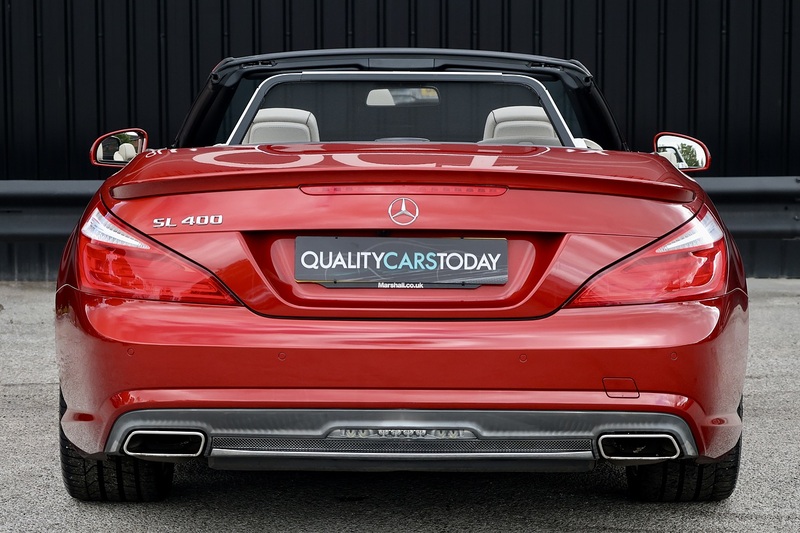 Mercedes-Benz SL 400 AMG Sport 2 Former Keepers + 11 Mercedes Main Dealer Services Image 4