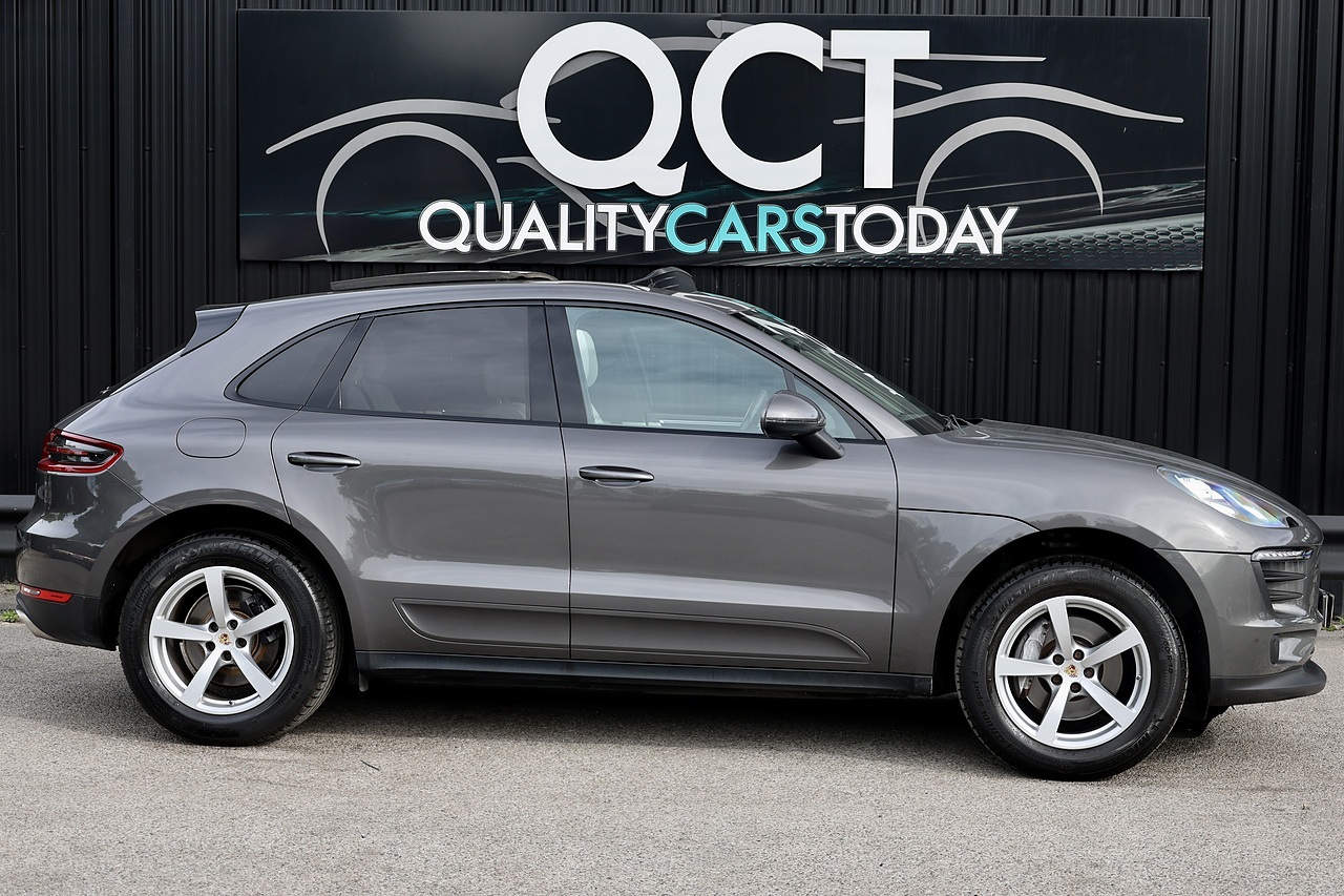 Porsche Macan 1 Lady Owner + £9,500 Cost Options + Beautiful Condition - Large 5