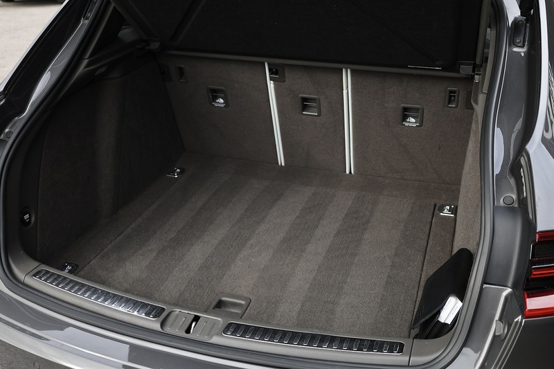 Porsche Macan 1 Lady Owner + £9,500 Cost Options + Beautiful Condition Image 13