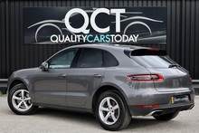 Porsche Macan 1 Lady Owner + £9,500 Cost Options + Beautiful Condition - Thumb 1