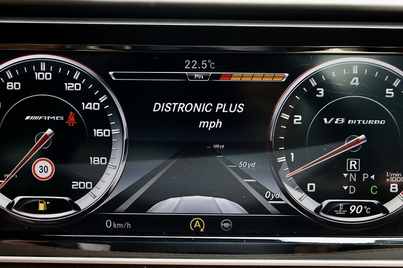 Mercedes-Benz S63 AMG Coupe 1 Former Keeper + MB Extended Warranty + Huge Spec Image 34
