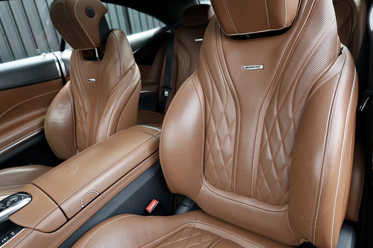 Mercedes-Benz S63 AMG Coupe 1 Former Keeper + MB Extended Warranty + Huge Spec - Large 23