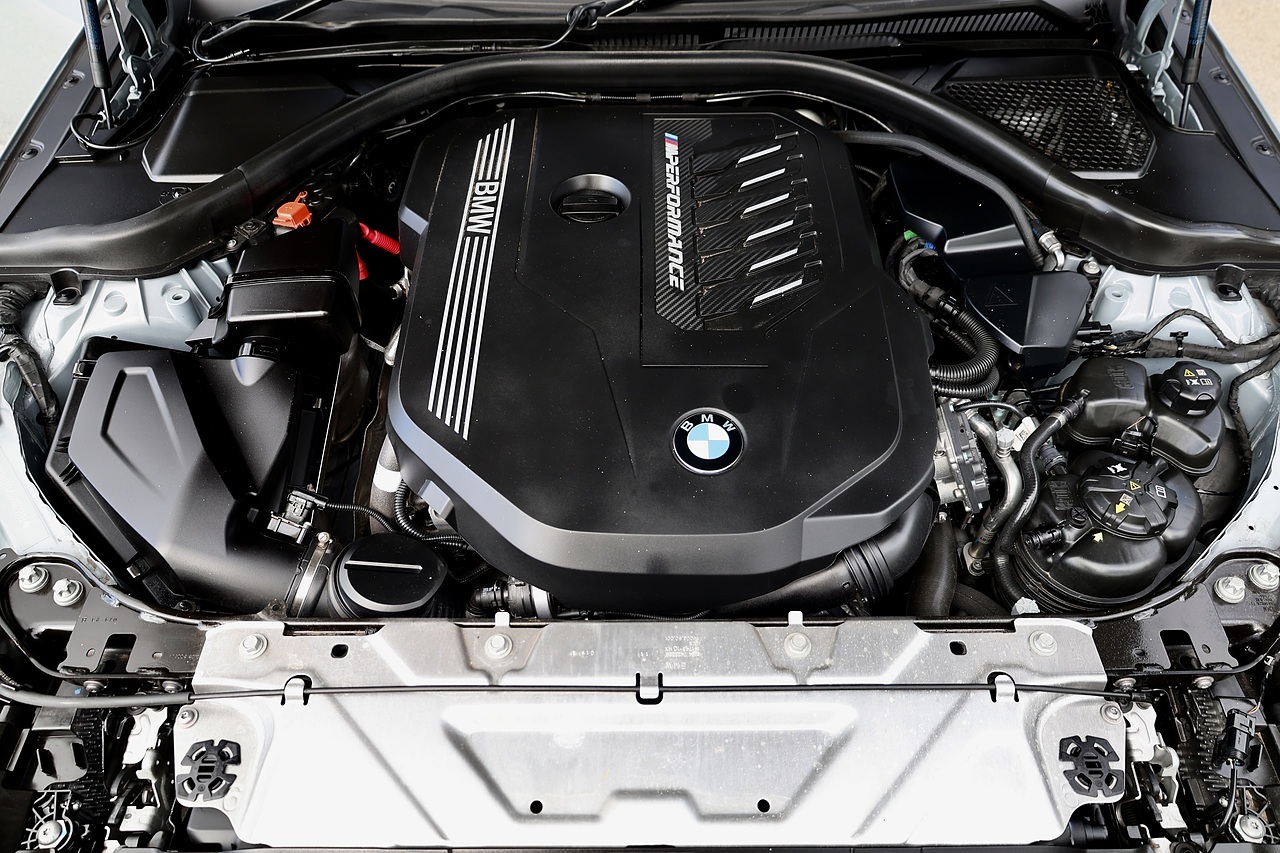 BMW M240i xDrive BMW Warranty + M Sport Pro + Tech Pack + Comfort Pack - Large 21