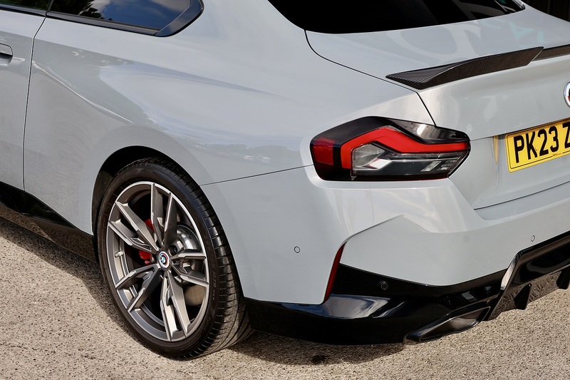 BMW M240i xDrive BMW Warranty + M Sport Pro + Tech Pack + Comfort Pack Image 37