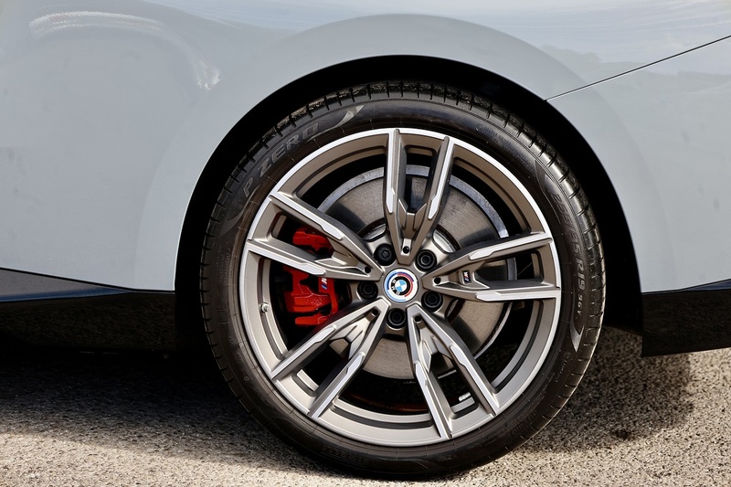 BMW M240i xDrive BMW Warranty + M Sport Pro + Tech Pack + Comfort Pack Image 33