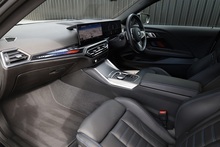 BMW M240i xDrive BMW Warranty + M Sport Pro + Tech Pack + Comfort Pack - Thumb 2