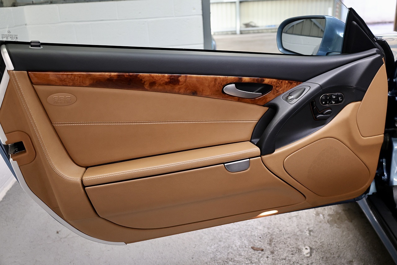 Mercedes-Benz SL 350 SL 350 Convertible 3.5 Automatic Petrol - Large 12