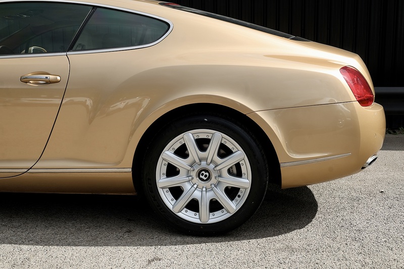 Bentley Continental GT W12 Continental GT W12 6.0 2dr Coupe Automatic Petrol Image 32