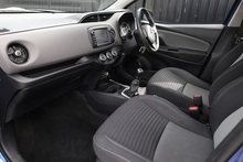 Toyota Yaris 1.5 Icon 1 Former Keeper + 18k Miles + Outstanding - Thumb 2
