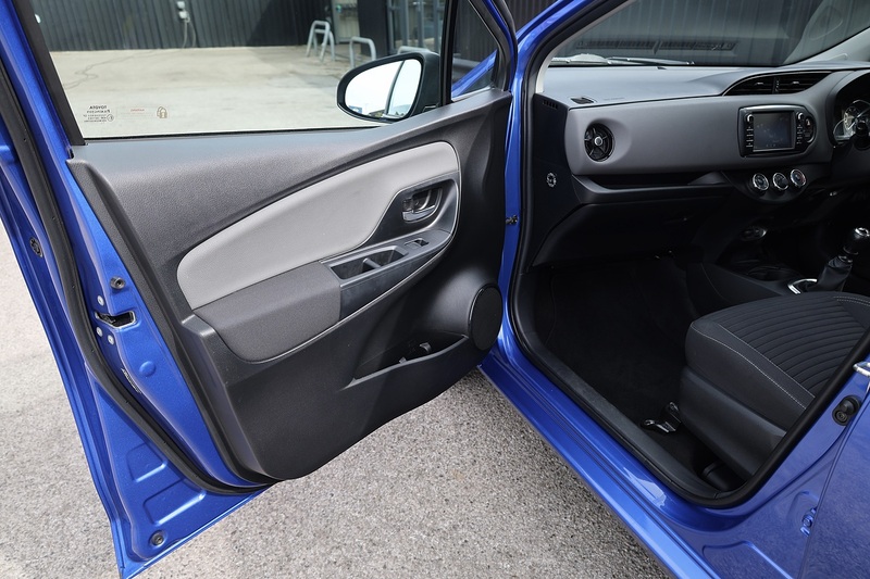 Toyota Yaris 1.5 Icon 1 Former Keeper + 18k Miles + Outstanding Image 32