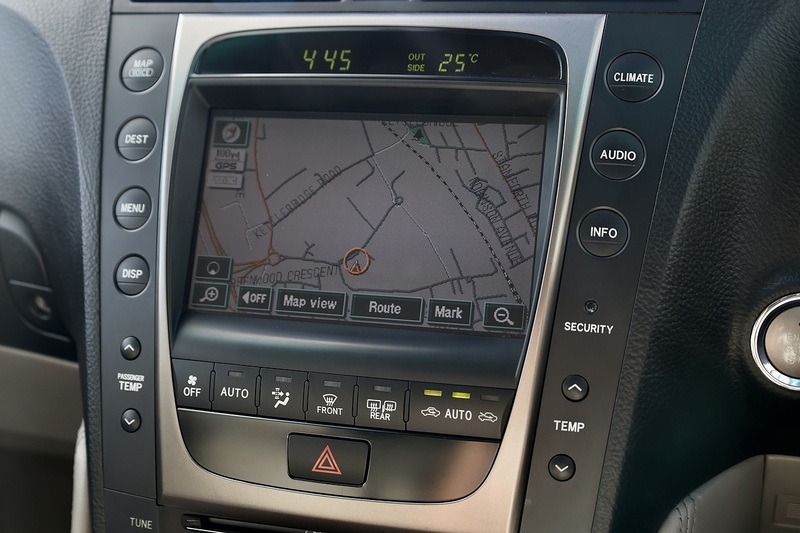 Lexus GS 300 SE 1 Former Keeper + 16 Lexus Main Dealer Services + Previously Sold by Ourselves Image 15