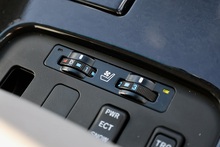 Lexus GS 300 SE 1 Former Keeper + 16 Lexus Main Dealer Services + Previously Sold by Ourselves - Thumb 17