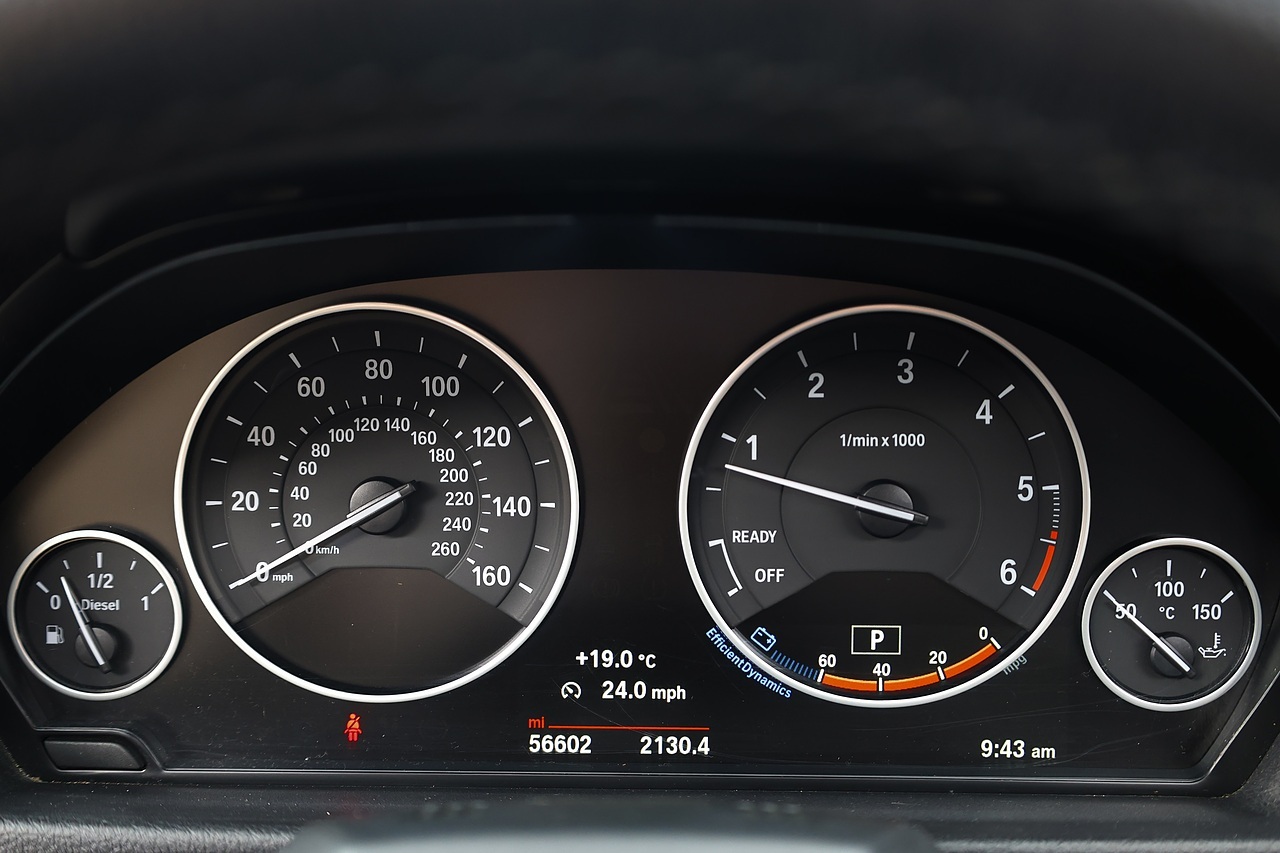 BMW 420d SE Convertible BMW Pro Nav + Euro 6 + £35 RFL - Large 14