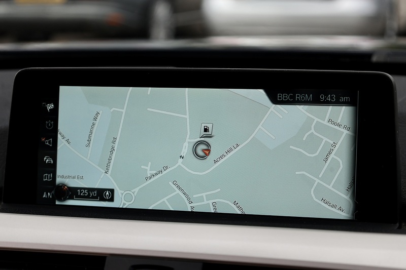 BMW 420d SE Convertible BMW Pro Nav + Euro 6 + £35 RFL Image 15